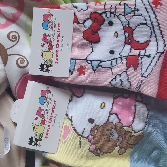 Sanrio Hello Kitty Sock set 2 pairs - Picture 5 of 5